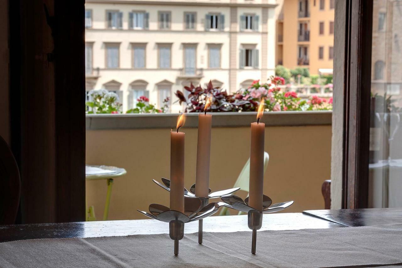 Historical Apartment Spectacular Arno View With Balcony From 12 Th Century. Firenze Bagian luar foto